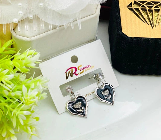 Fancy Beautiful Heart🖤Printed Flower Studs